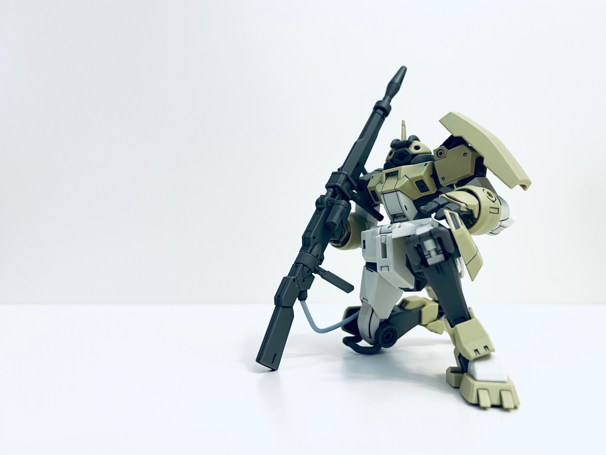 ガンプラまとめ売り 番外編 現在78製作中ということで。 小さいくせにS字立ち