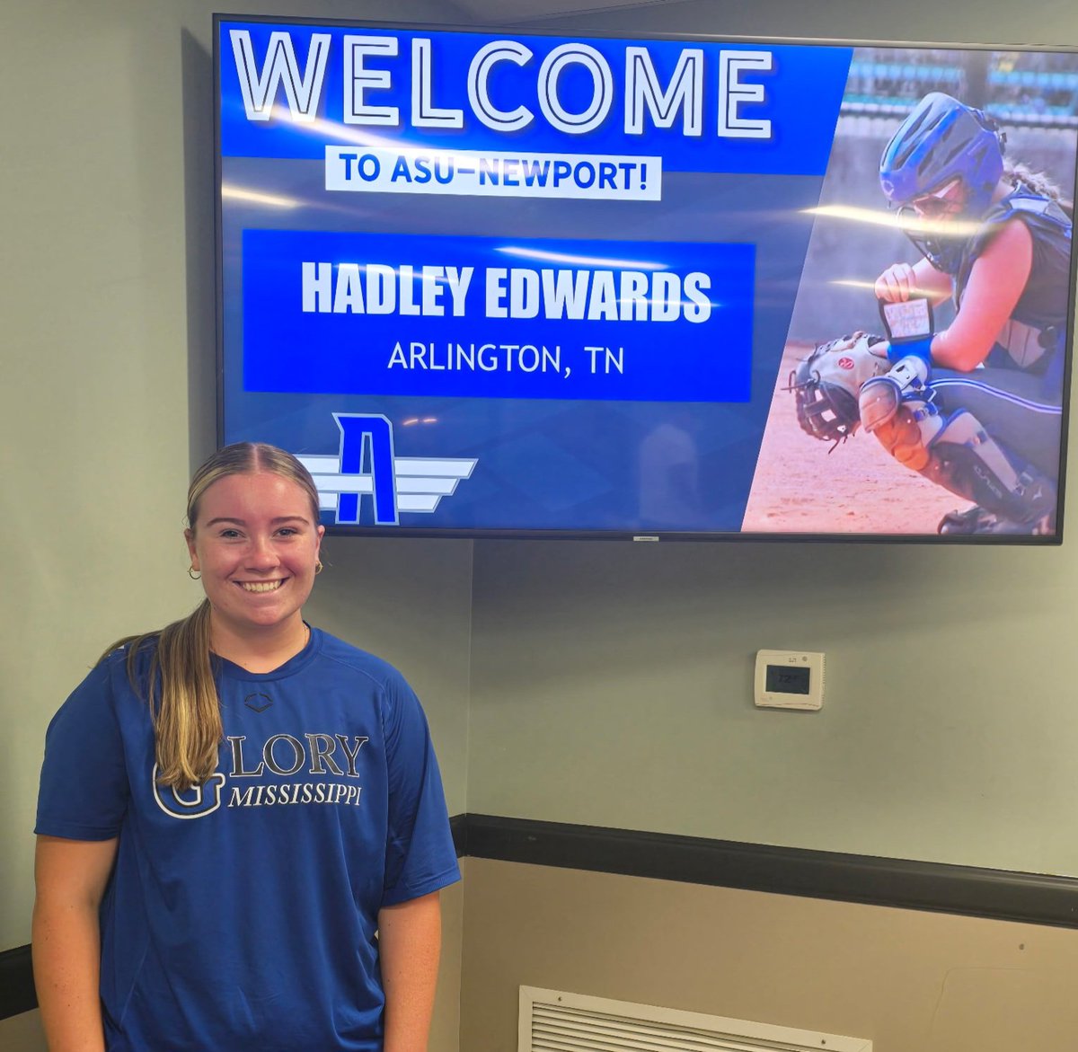 Hadley Edwards c/o 2026 🥎 uncommitted (@h_edwards2026) on Twitter photo Beyond blessed to receive an offer from <a href="/ASUNewportSB/">Arkansas State University-Newport Softball</a>! Thank you Coach Pearce and Coach Nation for a great visit! <a href="/kevinmpearce/">Kevin Pearce</a> <a href="/coachjoshnation/">Joshua Nation</a>
<a href="/xtremedemarini/">Jim Lewis</a> <a href="/CoachCarlton1/">Coach C</a> Beyond blessed to receive an offer from <a href="/ASUNewportSB/">Arkansas State University-Newport Softball</a>! Thank you Coach Pearce and Coach Nation for a great visit! <a href="/kevinmpearce/">Kevin Pearce</a> <a href="/coachjoshnation/">Joshua Nation</a>
<a href="/xtremedemarini/">Jim Lewis</a> <a href="/CoachCarlton1/">Coach C</a>