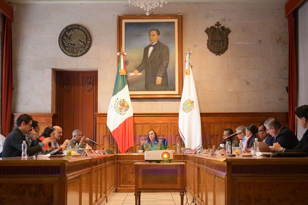 FGE_Veracruz's tweet image. La Fiscalía General informa en la Mesa de Coordinación Estatal de Construcción de Paz y Seguridad, sentencias condenatorias por diversos delitos. 
n9.cl/6pzem