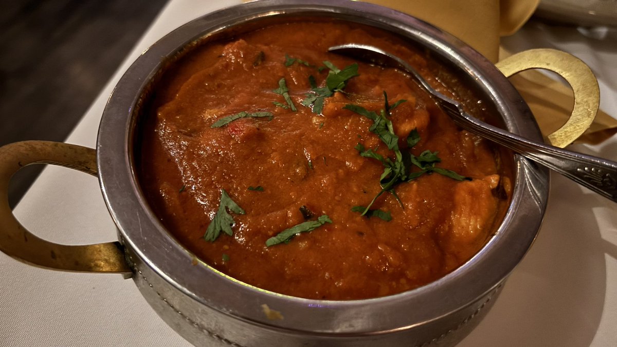 TheRealJamieKay's tweet image. My vindaloo is here!