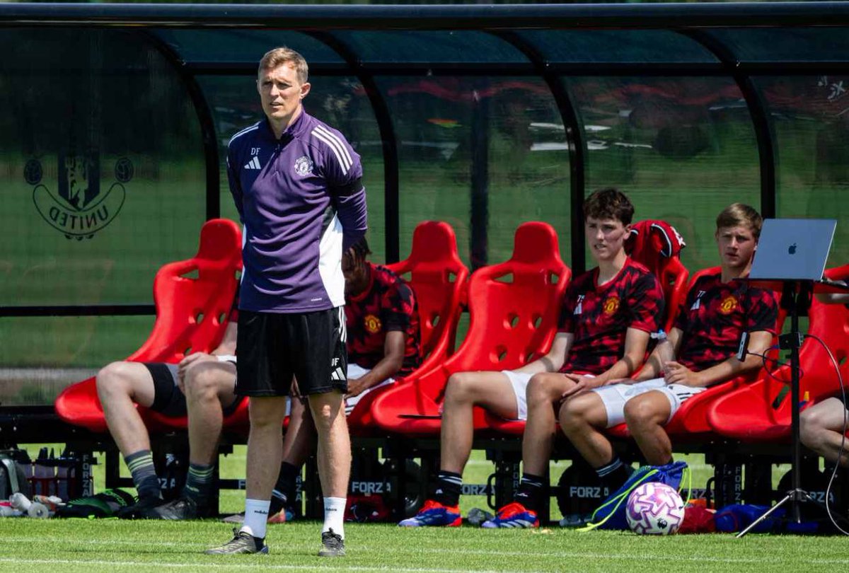 Man Utd U18’s 2025-26 fixtures #mufc

August
16: Everton (A)
23: Middlesbrough (H) 12:00 BST
30: Derby County (A) 12:00 BST

September
13: Burnley (H)
20: Wolves (A) 11:30 BST
27: Manchester City (H) 

October
18: Nottingham Forest (A) 12:00 BST
25: Sunderland (H) 12:00 BST