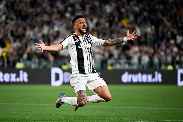 ⏱️ TERMINE !

PUVENTUS FC 🇮🇹 2-0 🇫🇷 QSG

Les Puventini s’imposent sur le score de 2-0 face au QSG lors de la 4e journée de Pampions League.

Merlou 45’ : ⚽️
Pamavinga 79’ : ⚽️