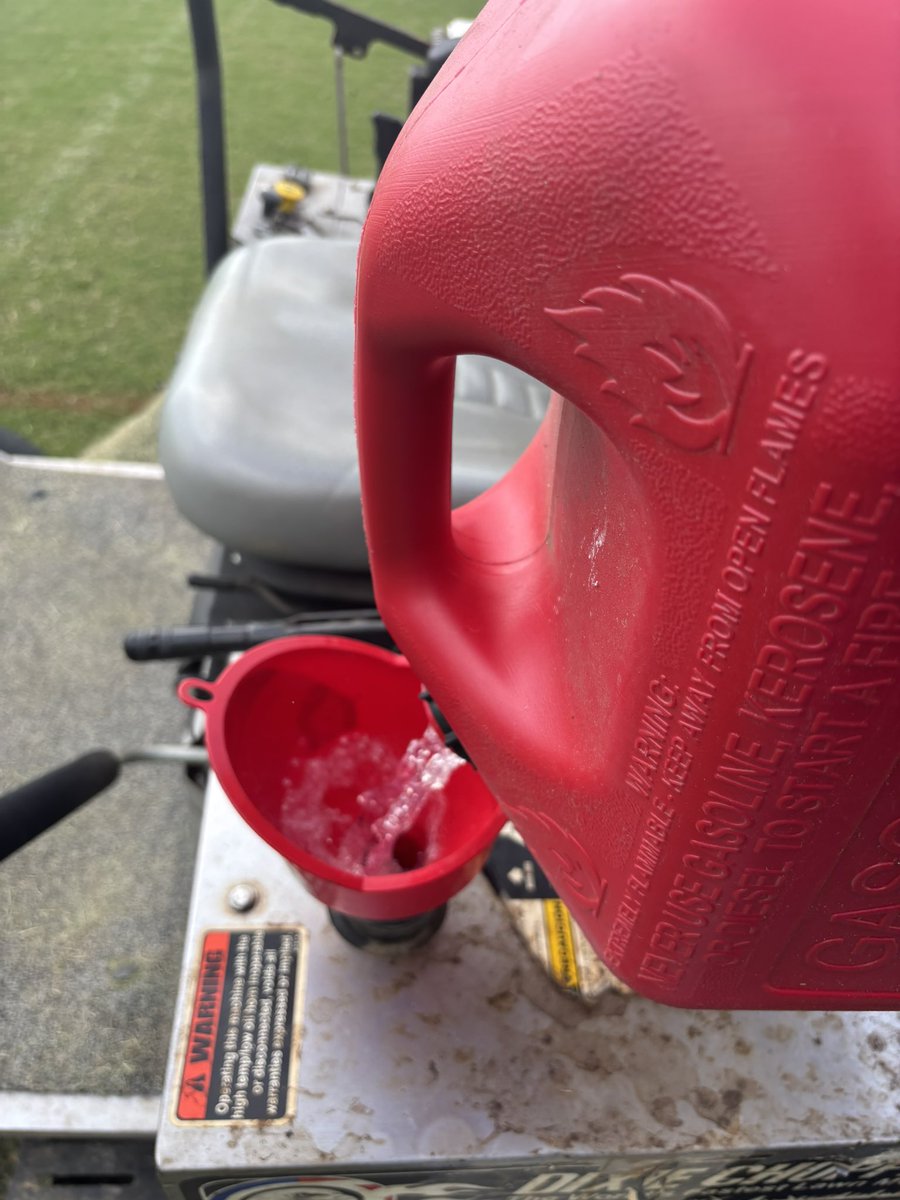 CoachStroup's tweet image. Just a friendly reminder to all the coaches who think gas magically appears in the mower: This red jug doesnβt refill itself, and neither does the tank. But hey, I guess fairy dust and wishful thinking run machines now. π§ββοΈβ½οΈ #CoachLife #FueledByHope #GasFairyOnStrike