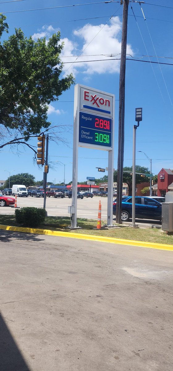 I thought gas was $1.99 a gallon 🤔