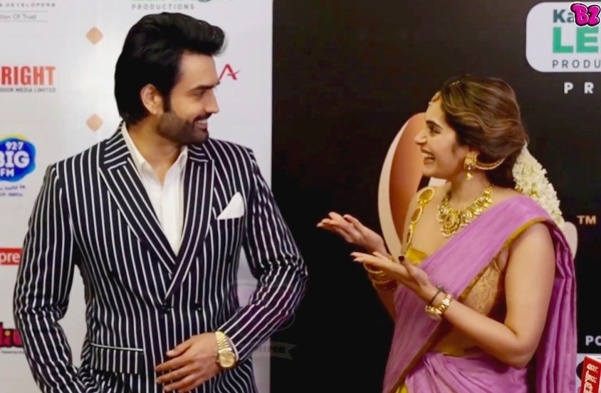 Their bond is so beautiful and genuine.💟

#VivianDsena 
#ShrutikaArjun 
#VDians