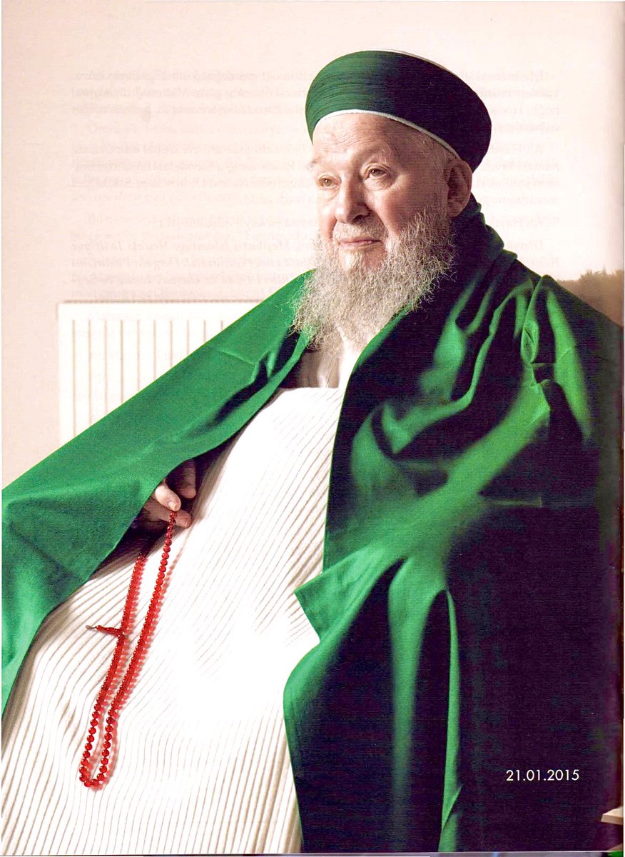 SaidAmidi_1's tweet image. "MAHMÛD EFENDİ 500 SENEDE BİR GELEN EVLİYADANDIR"
Rasûlüllâh (Sallallahu Aleyhi ve sellem)in kabr-i şerîfinin kapısı herkesin önünde kendisine açılan ve vefatından altı ay sonra kabrinden çıkartıldığında kefeninde hiçbir leke bulunmaksızın etrafa misk kokuları saçan Hacı Salih…
