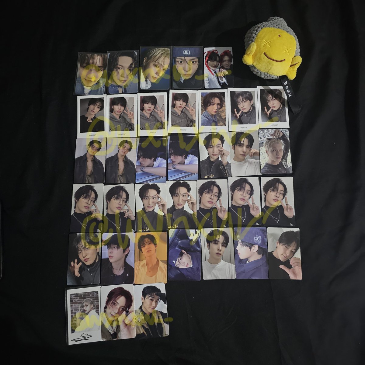 wxnxw__'s tweet image. ꒰ wtt/wts–update ꒱ pob pc &amp;amp; album pc

ㄴpob แถวบนสุด dm 💰
ㄴpob อูยองไซน์&amp;gt;pob ยุนโฮไซน์ ☆
ㄴpob ยอซังปากกา&amp;gt;pob อูยองปากกา ☆
ㄴpob ซานตะเบ๊ะ&amp;gt;การ์ดบั้มรูปขวา 4 ใบ
ㄴpc บั้ม&amp;gt;pc บั้มรูปขวา

#ตลาดนัดเอทีซ
#ตลาดนัดateez