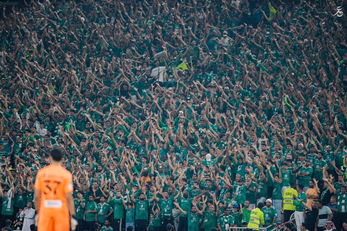 iiABTA's tweet image. الجمهور الاول والاكثر تاثيرًا 💚.
#ممثل_الوطن_بلا_صفقات .