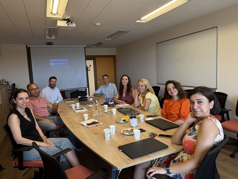 BilkentTTO's tweet image. ☕ Great Coffee Talk at Bilkent TTO today!
We explored research management, tech transfer &amp;amp; academic entrepreneurship.
🙏 Thanks to Abdurrahman Türk (Sabancı University) for his inspiring insights on innovation &amp;amp; collaboration! 🚀 #Innovation #TechTransfer #Bilkent