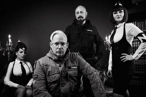 ironfurycologne's tweet image. "Weltmacht oder Niedergang"
The slogan of "#Nachtmahr"
Stay strong with those Heros of #aggrotech and Electronic Music