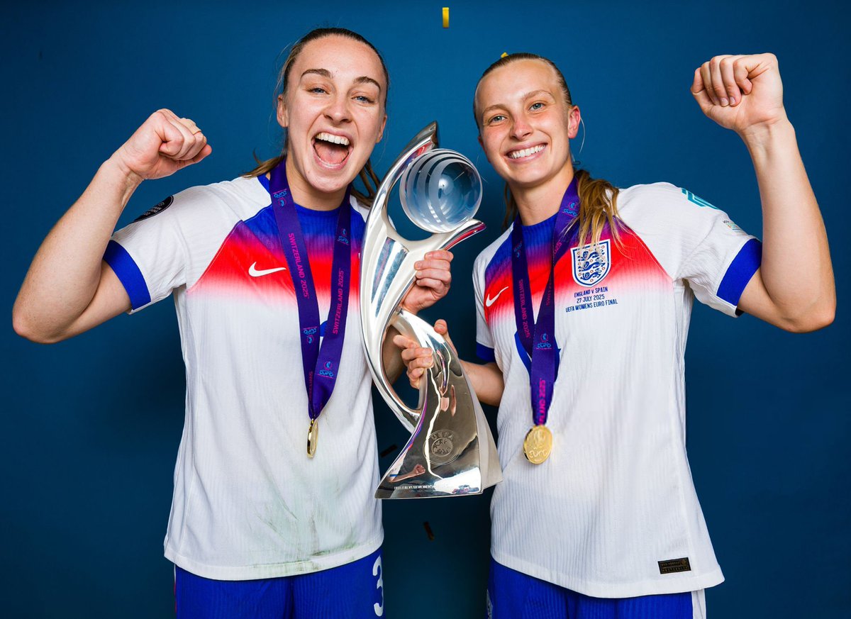 ChelseaInPhotos's tweet image. CHELS 🏴󠁧󠁢󠁥󠁮󠁧󠁿🏆💙