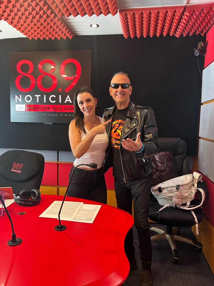 Marianna Santiago (@mariannaen889fm) on Twitter photo hoy me visita Piro de <a href="/ritmopeligroso/">Ritmo Peligroso</a> para platicar sobre el homenaje que le harán a su disco debut En la Mira el próximo 31 de julio en el lunario del auditorio nacional
Si quieres ir los boletos te los regalo, aquí mero a través de nuestra app Iheart Radio escucha para que hoy me visita Piro de <a href="/ritmopeligroso/">Ritmo Peligroso</a> para platicar sobre el homenaje que le harán a su disco debut En la Mira el próximo 31 de julio en el lunario del auditorio nacional
Si quieres ir los boletos te los regalo, aquí mero a través de nuestra app Iheart Radio escucha para que