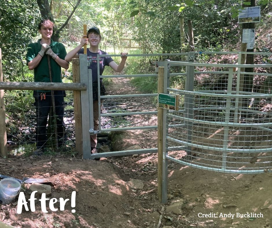 WorcsWT's tweet image. Phew! On the hottest day of the year so far a few weeks back, our fabulous conservation trainees chiselled out a rickety stile from solid sandstone at #PoundGreenCommon, installed a new kissing gate and then went to collect a new picnic table for #Monkwood on their way back.…
