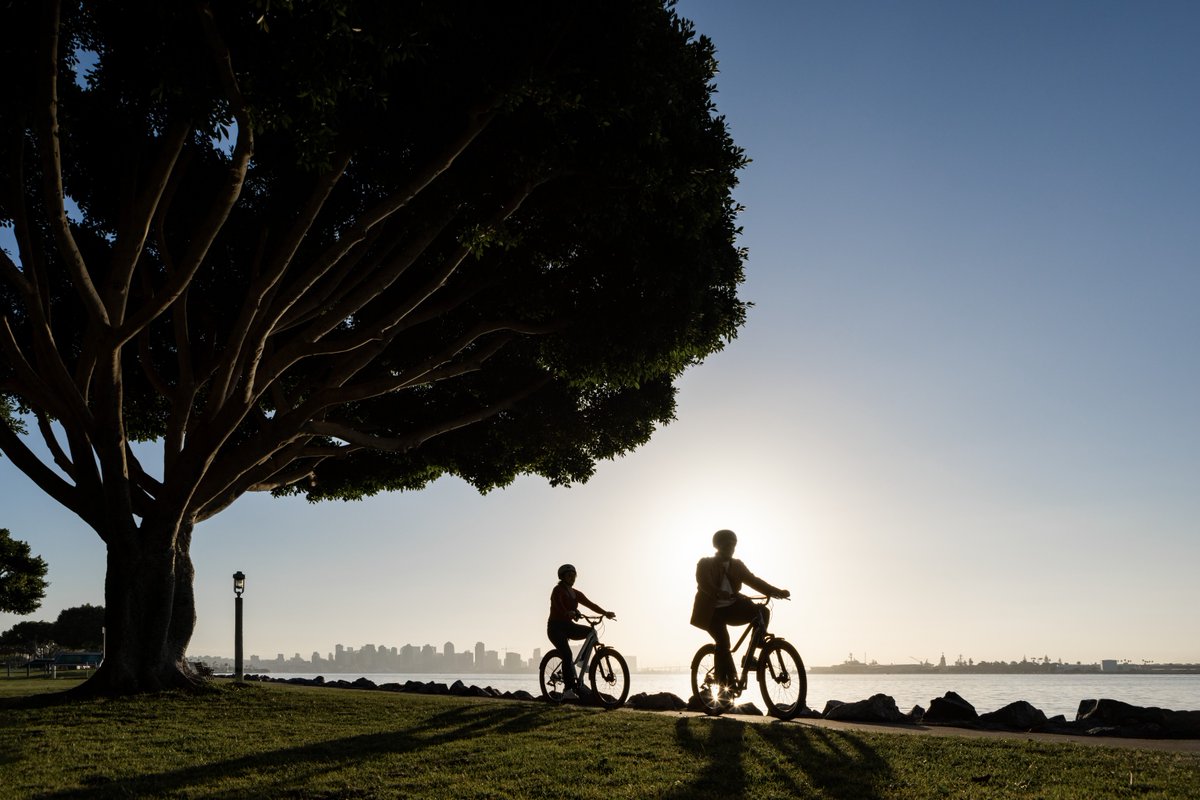 With a stylish look that combines modern and retro, the Schwinn Vega is perfect for couples' cruises or a solo joyride around the neighborhood. Save on this great hybrid bike at  ow.ly/hLyP50WwekX