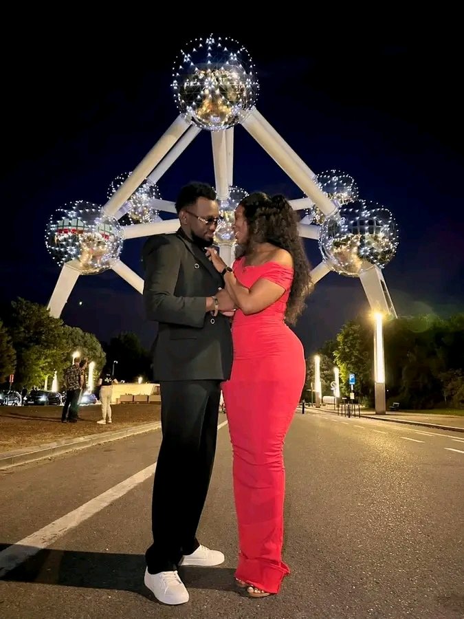 HumanrightsUG01's tweet image. Congratulations levixone upon sealing marriage with Desire luzinda 馃挅鉂わ笍馃馃檹