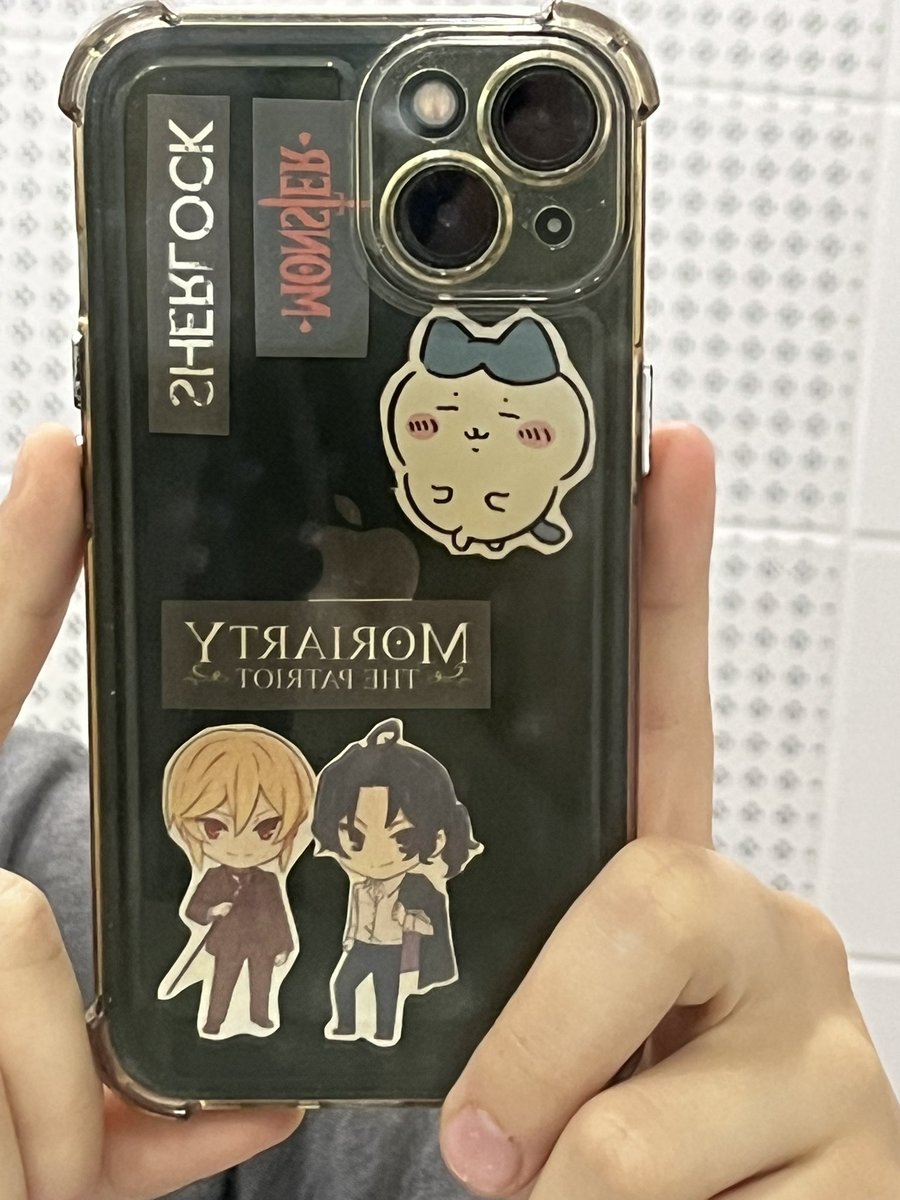 Doushikk's tweet image. My phone case 😜#MoriartyThePatriot