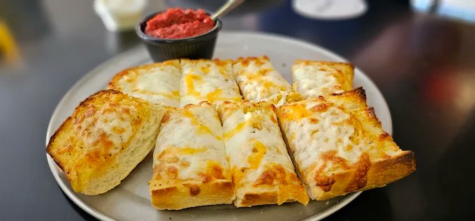 Who else just got hungry? 😍