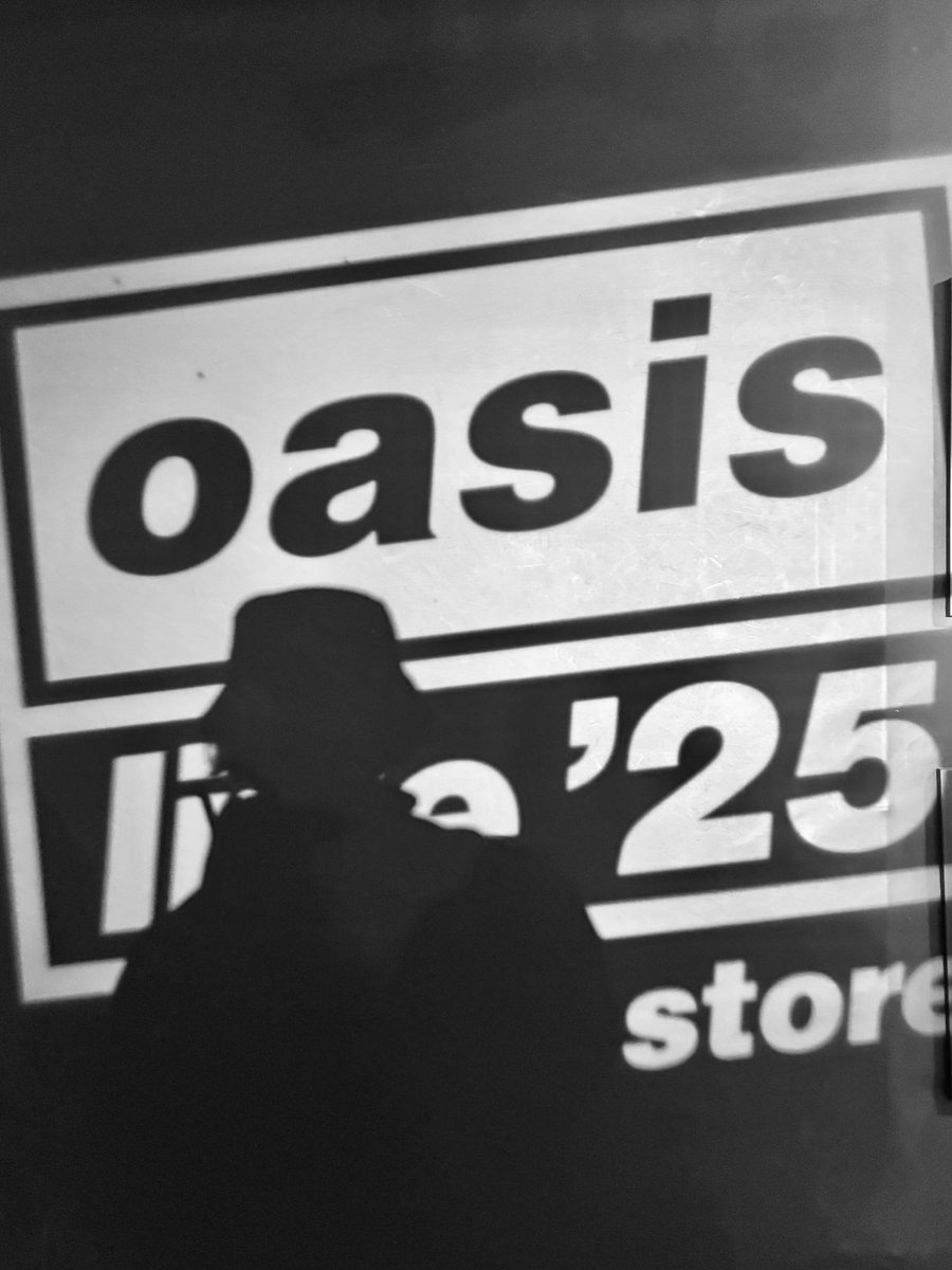 Oasis Live ‘25  📍London.