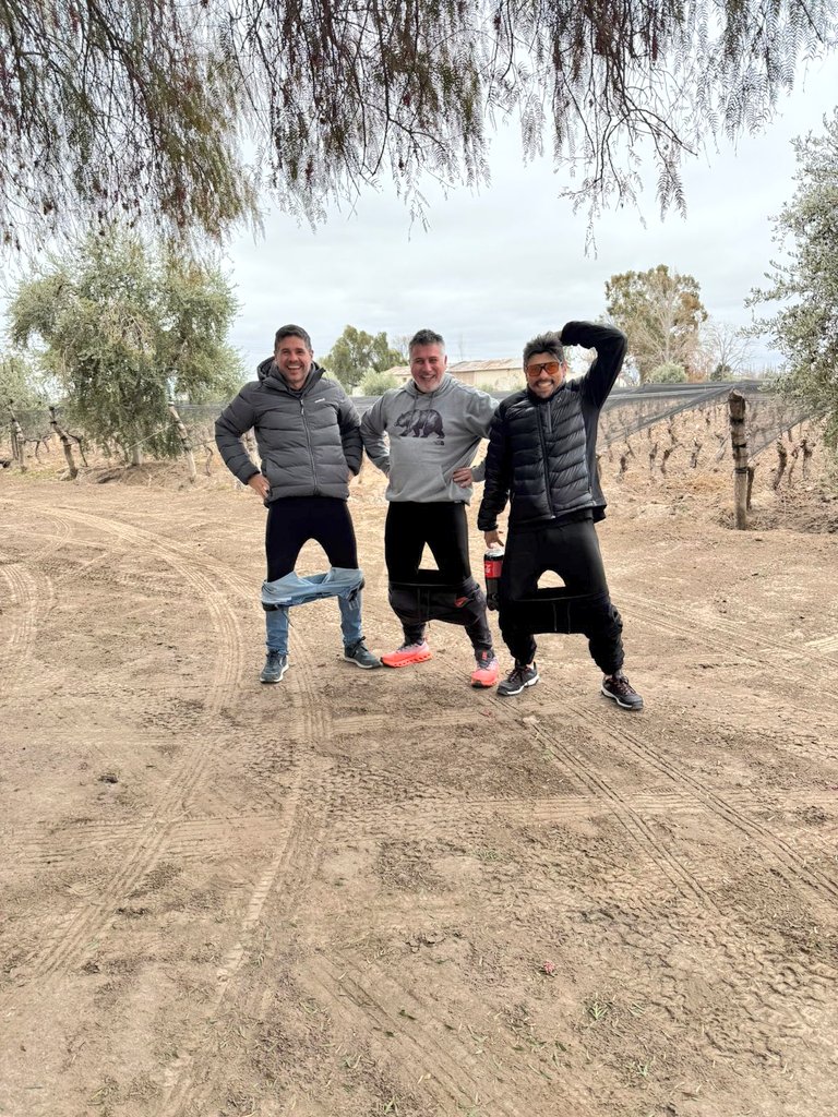 "Va a hacer mucho frío el sábado para hacer un asado"

¡Poderes del trío calzoncillos largos ACTÍVENSE!

<a href="/jar3/">jar</a> <a href="/sebotes/">SeBoTeS</a>