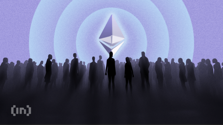 💸 Entradas de #criptomonedas se acercan a los $2 mil millones mientras #Ethereum supera a #Bitcoin

💰 Las entradas de criptoactivos se dispararon a 1,908 mil millones de dólares, con Ethereum liderando la carga, registrando 1,594 mil millones 📈

es.beincrypto.com/entradas-cript…