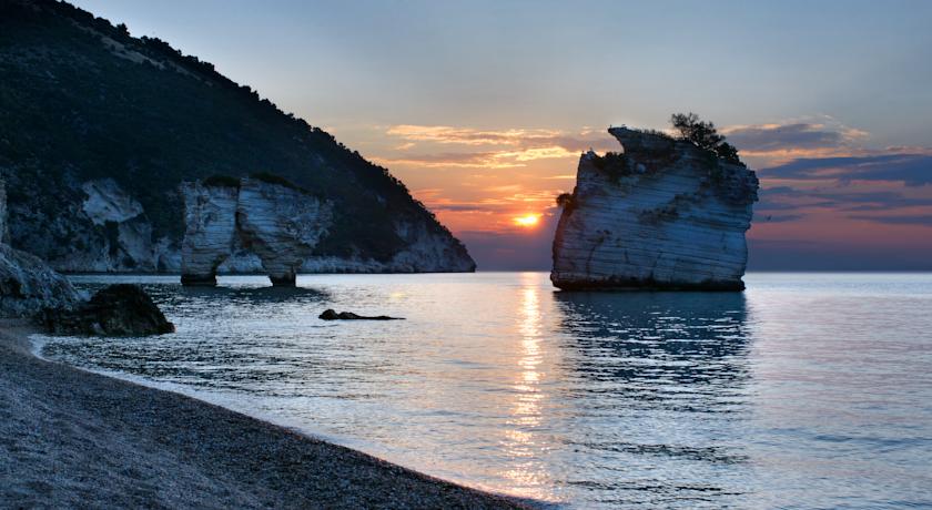 Cesidio58667798's tweet image. Buona serata 🥂