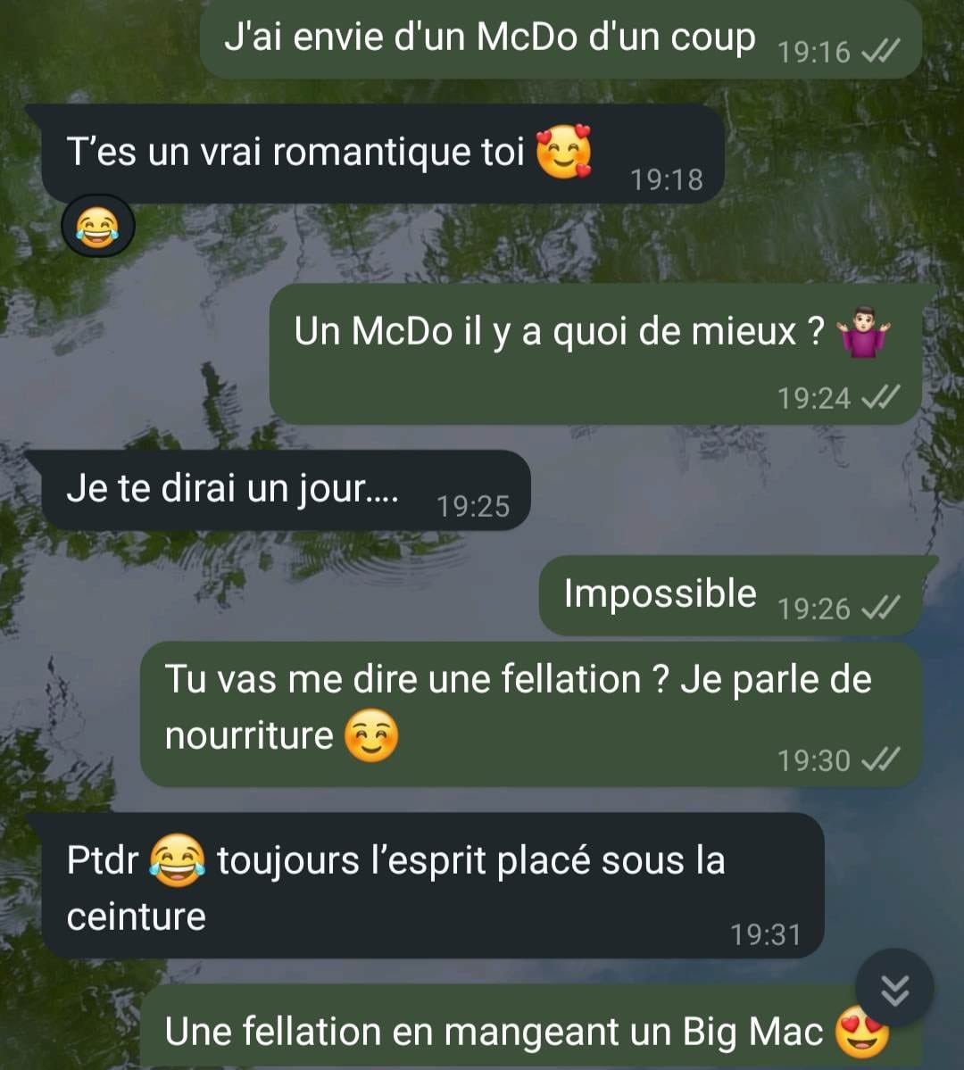 A_ga__the___'s tweet image. Une conversation qui dérape mais j’ai ri 😂😂