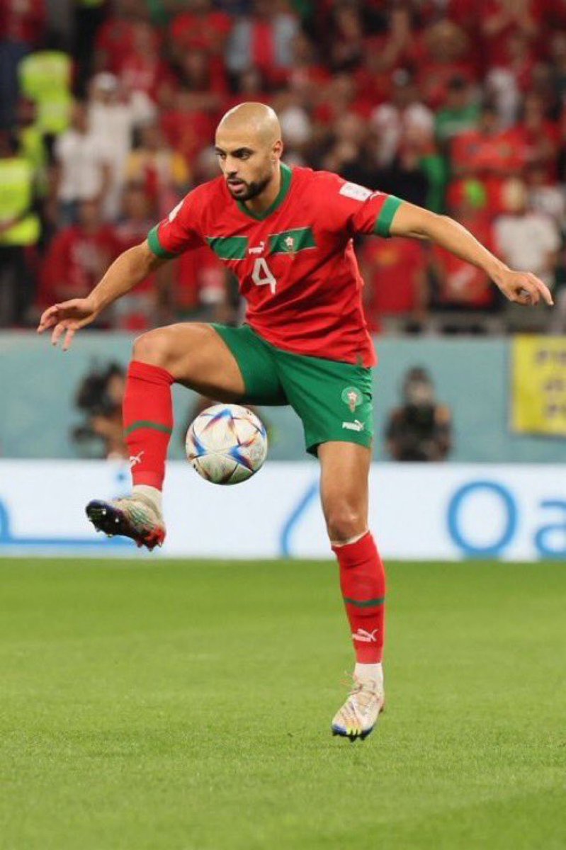 optimistc41's tweet image. النصر يحتاج وسط 
محور ٦ 
بصراحة اتمنى وبقوة سفيان مرابط 
لاعب صغير في العمر ووحش 
ونكلم نور الدين مايقصر