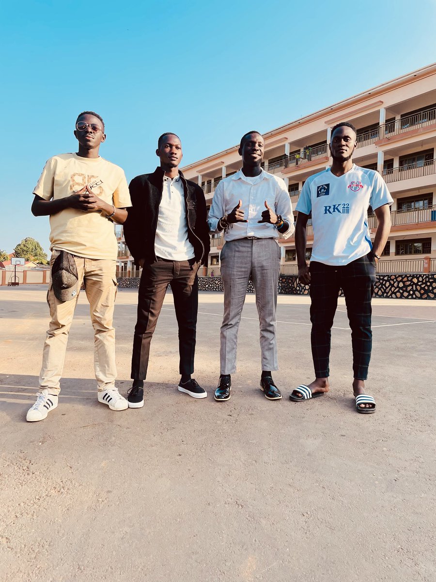 Together with some of the class of 2022 in the recent AGM  @Olaosa  committee meeting