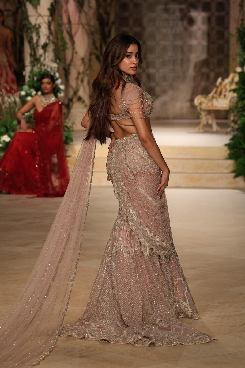 DCA exclusive talent Janhvi Kapoor stole the spotlight as the showstopper for designer Jayanti Reddy at India Couture Week 2025, dazzling in a plush pink sequinned lehenga saree with a dramatic trail. Effortless, confident, and every bit a star. #DCASquad