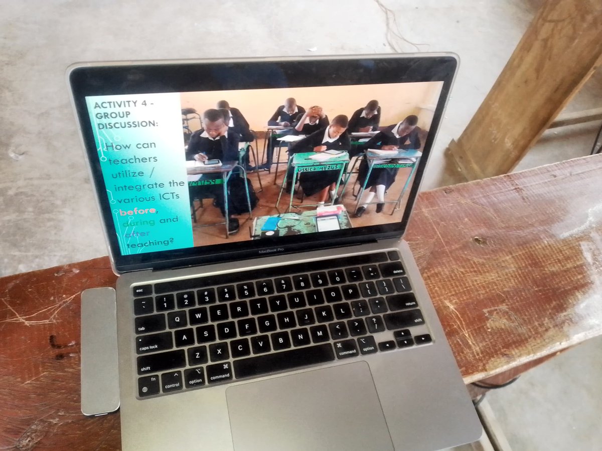 SharebilityUg's tweet image. ICT integration workshop at Ever Increasing Children&apos;s Center-Makindye . Teachers acquiring digital skills to empower learners with 21st century abilities regardless of their social/economic status, courtesy @EdifyUganda thru its #EdifyEdtech programs.#Sharebilityedutech