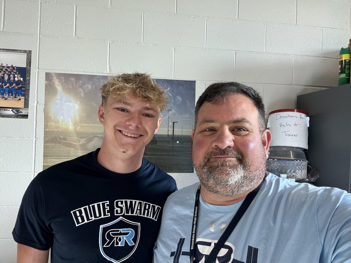 KSA Events (@_ksaevents) on Twitter photo 🎓🏈 Shoutout to Tanner Lothrop from Riverdale Ridge HS — one of our $2,250 KSA Scholarship Winners! From Florida to NYC, Tanner showed what leadership, resilience & growth through sport truly look like.
<a href="/CoachVoorheesRR/">Coach Voorhees</a> <a href="/ridge_riverdale/">RRRavensFootball</a>
#KSAEvents #TakeYourTeamOnTheRoad 🎓🏈 Shoutout to Tanner Lothrop from Riverdale Ridge HS — one of our $2,250 KSA Scholarship Winners! From Florida to NYC, Tanner showed what leadership, resilience & growth through sport truly look like.
<a href="/CoachVoorheesRR/">Coach Voorhees</a> <a href="/ridge_riverdale/">RRRavensFootball</a>
#KSAEvents #TakeYourTeamOnTheRoad
