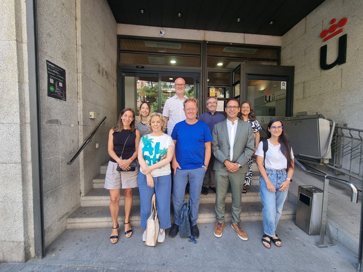 JRPproject's tweet image. We’ve just concluded an engaging first day of our training session in Madrid, hosted by @urjc and organized by @MarisaHumanes With participants from Spain, Greece, and Denmark, the session was filled with insightful exchanges and a strong commitment to our comparative approach!👏🏻