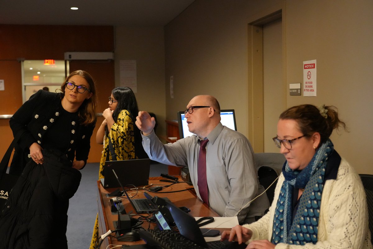 United Nations DGACM (@undgacm_en) on Twitter photo The services we provide are the backbone of smooth 🇺🇳 <a href="/UN/">United Nations</a> intergovernmental processes!
Across 4 duty stations, we
🗓️programme & support meetings
📃manage & process documents
🤝facilitate negotiation & discussion
Discover more👉un.org/dgacm The services we provide are the backbone of smooth 🇺🇳 <a href="/UN/">United Nations</a> intergovernmental processes!
Across 4 duty stations, we
🗓️programme & support meetings
📃manage & process documents
🤝facilitate negotiation & discussion
Discover more👉un.org/dgacm