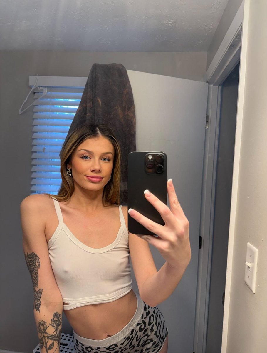 Lilly ♡ tweet media