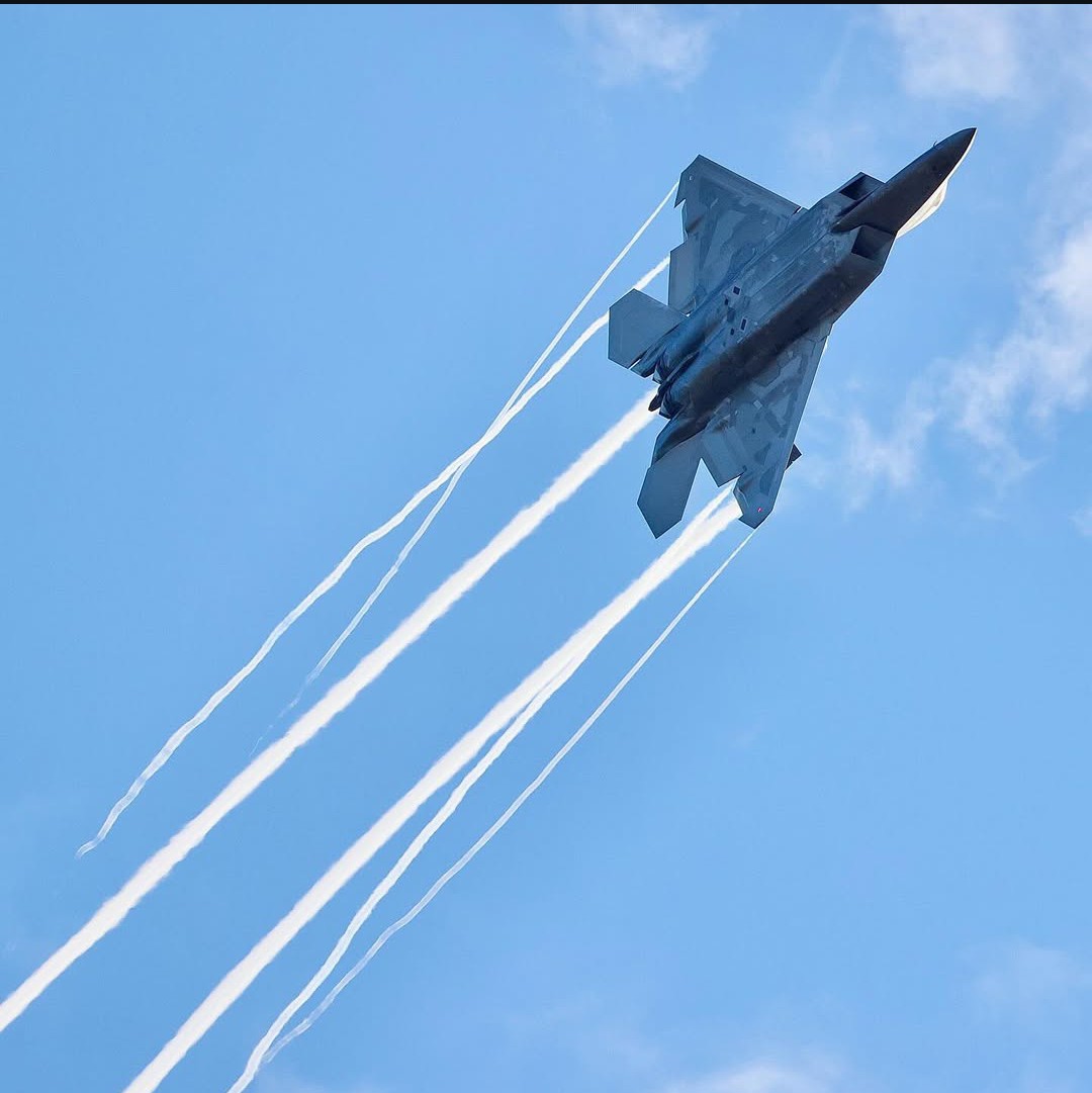 t5626a0719's tweet image. Aircraft/F-22A Raptors’ Daniel K. Inouye International Airport