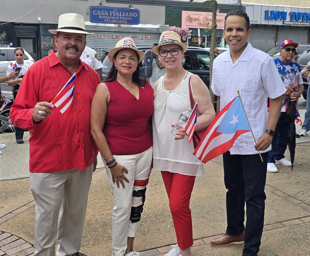 RepNellie's tweet image. We had great turnout for the United Puerto Rican Council Flag Raising in #Passaic. Our district’s Puerto Rican community is one of the most vibrant in our country — and we showed it this weekend! 🇵🇷🇺🇸🇵🇷🇺🇸