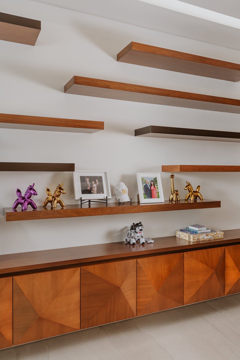 AdvancedWood's tweet image. Stunning home office we recently completed.