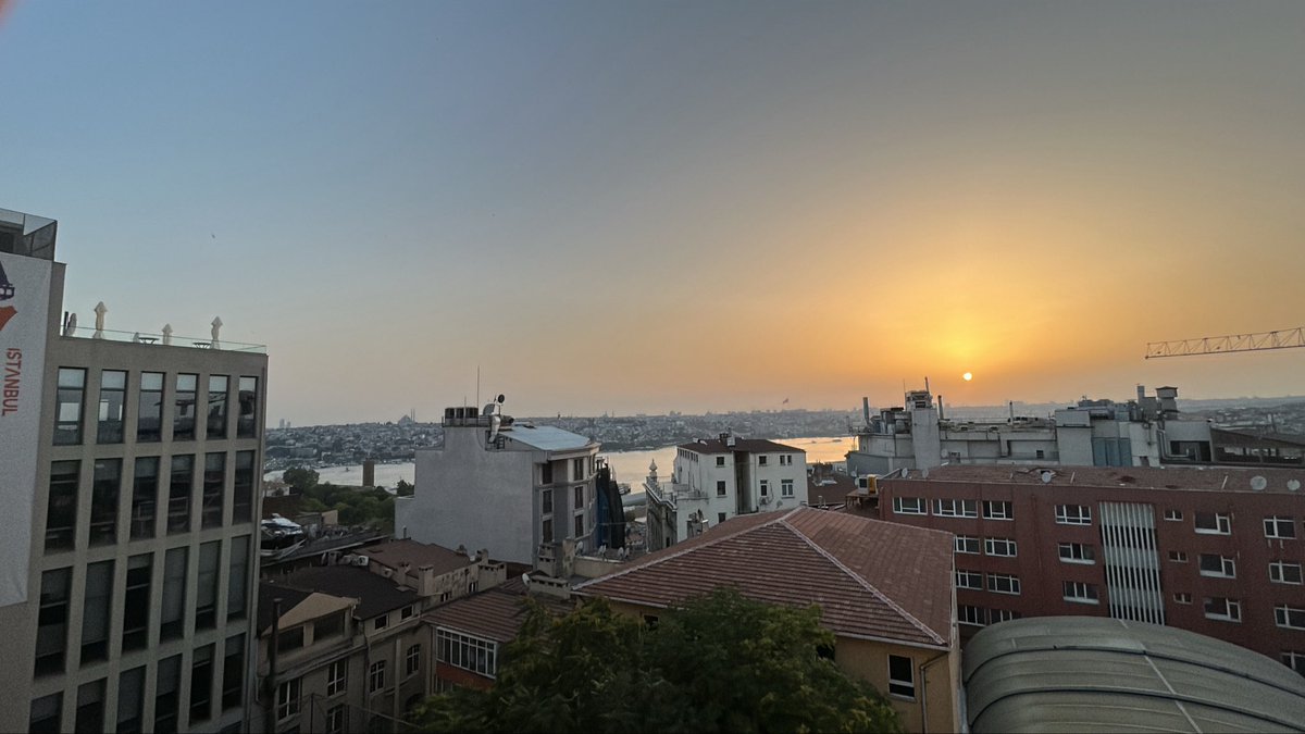 gün batımı.
•pera, istanbul