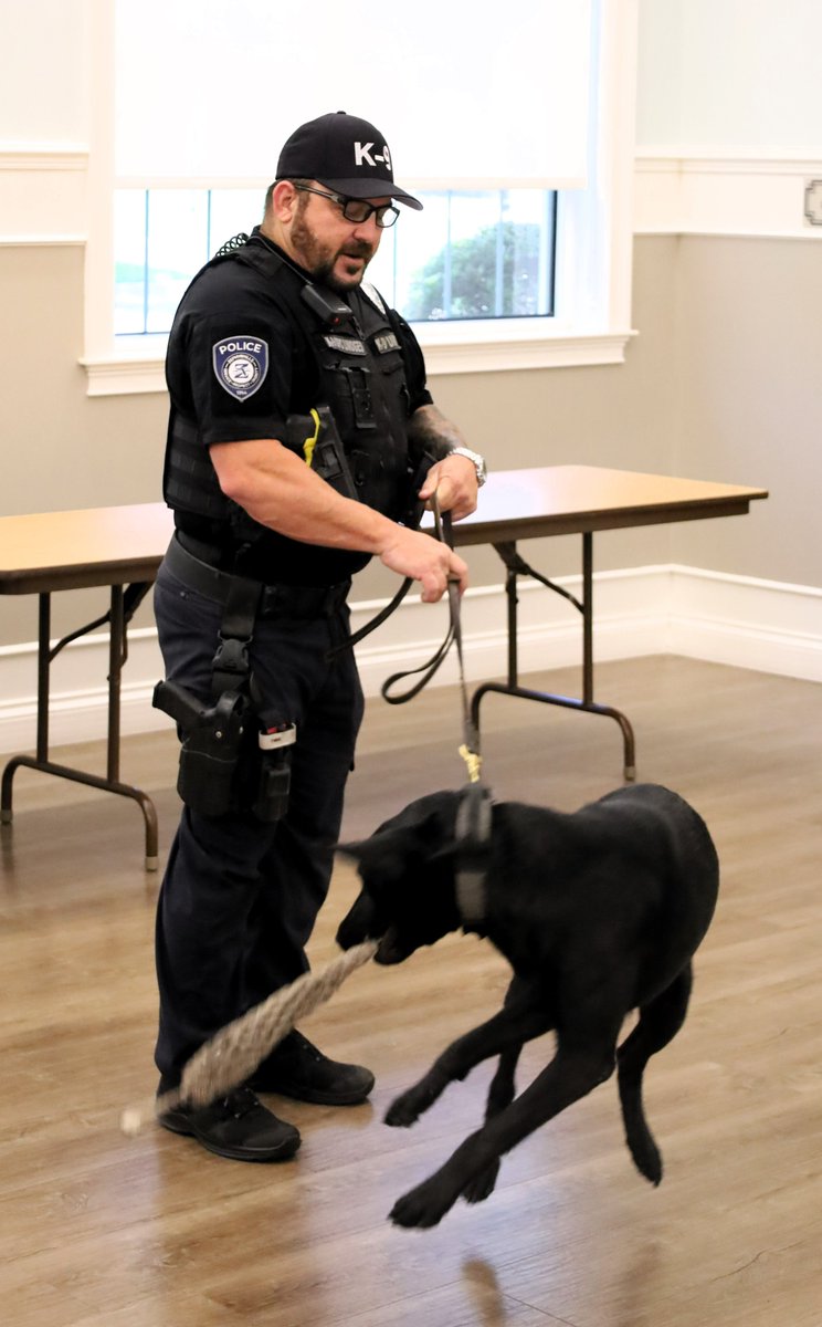 ZephyrhillsPD's tweet image. A big thank you to the @ZephyrhillsCity Public Library for recently hosting our @ZephyrhillsPD K9 Unit as part of their Summer Reading Events Program.

ZPD Officer Limoges and his partner, K9 Woody — gave an exciting demonstration to local families at Zephyrhills City Hall.🐾