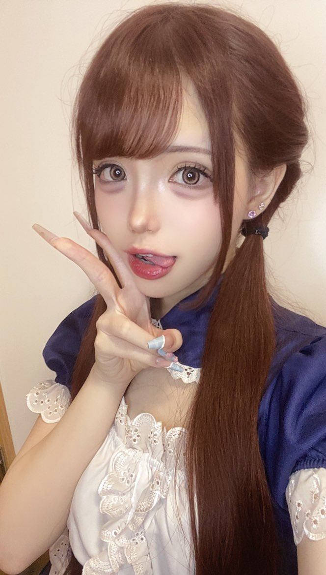 🫐ブルーベリークッキー🍪

   —————♡—————
#自撮り #自撮り界隈 #自撮り界隈さんと繋がりたい #自撮り界隈と繋がりたい #自撮り加工 #雰囲気嫌いじゃないよって人いいね #雰囲気界隈 #雰囲気 #美男美女さんと繋がりたい #メイド #メイド服 #かわいい