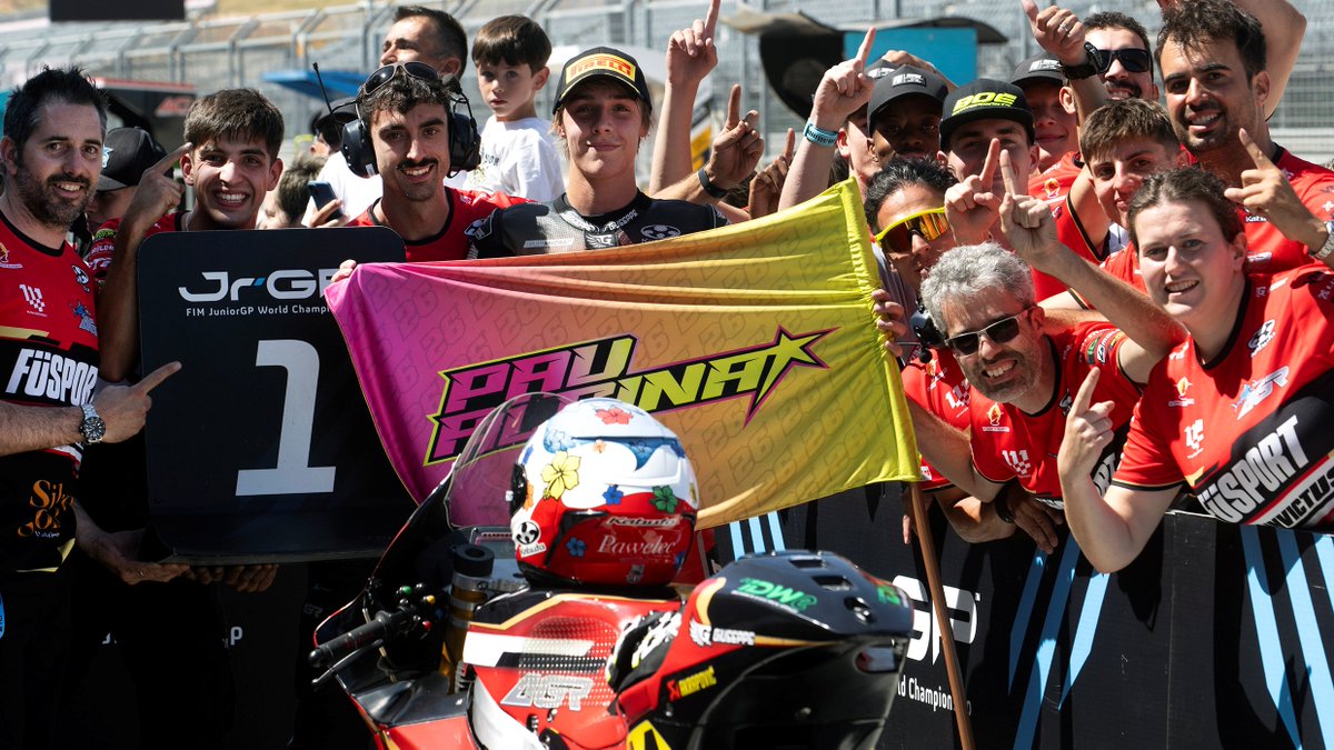 Swinxy's tweet image. Alberto Ferrández suma otra y Milan Pawelec logra su primer triunfo en el Europeo Moto2
motociclismo.es/deporte/cev/al…
Crónica y resultados carreras Motorland y clasificación general Europeo Moto2 2025