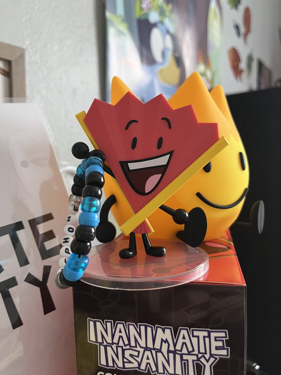 MeeplePlural's tweet image. Dude he’s so cute😢 #inanimateinsanity