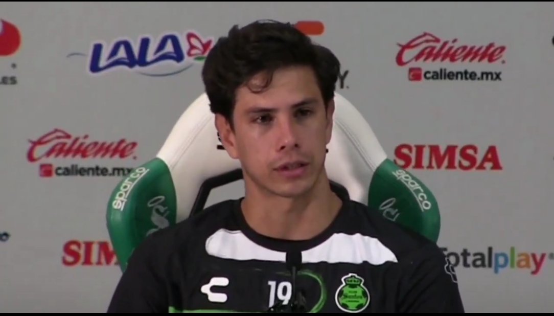 ZonaFUT1's tweet image. 😇 @ClubSantos | Haret Ortega Conferencia previo a la Leagues cup.
🗣️“Vamos partido a partido, y ahora toca Colorado, un rival importante. No va a ser fácil, pero tenemos que ir a su casa a proponer nosotros”.