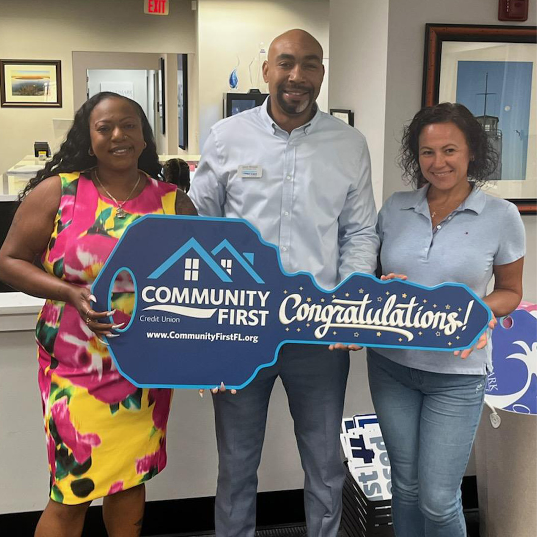 Welcome home, Tatsiana! 💙

There’s nothing quite like the feeling of unlocking the door to your very own home. We’re honored to have been part of this exciting milestone. Wishing you endless happiness, cozy moments, and beautiful memories in your new space.