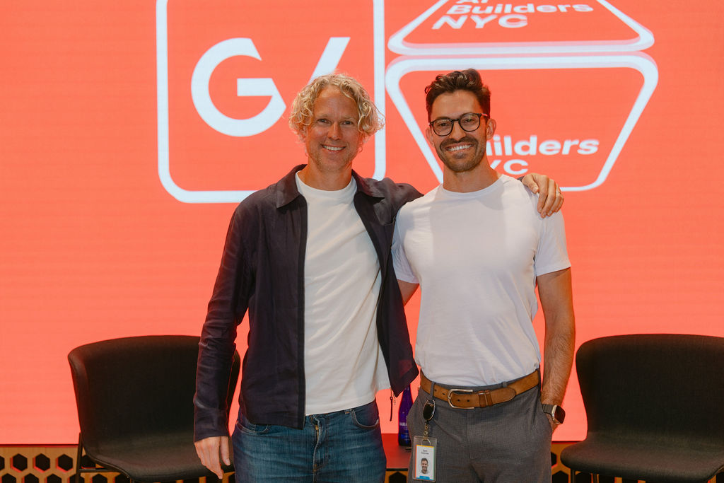 thulme's tweet image. Hallucination, agentic systems, and the cost of building frontier AI.
@ZacharyGleicher of @GoogleDeepMind and I covered that and more at @GVTeam’s AI Builder Event last week. See what else we discussed:
gv.com/news/deepmind-…
