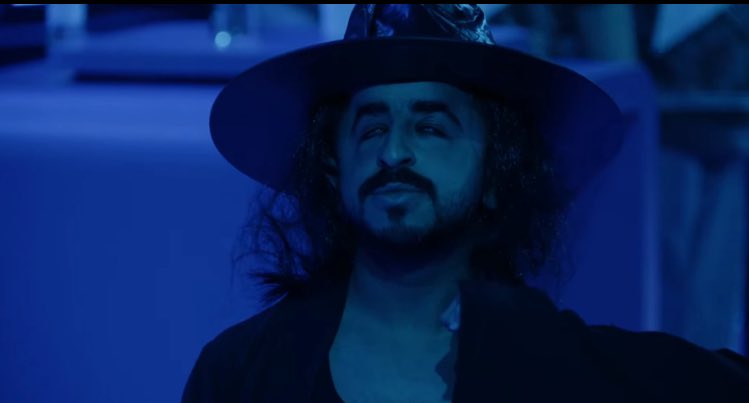 اندرتيكر زمانه 🔥🔥🔥🔥