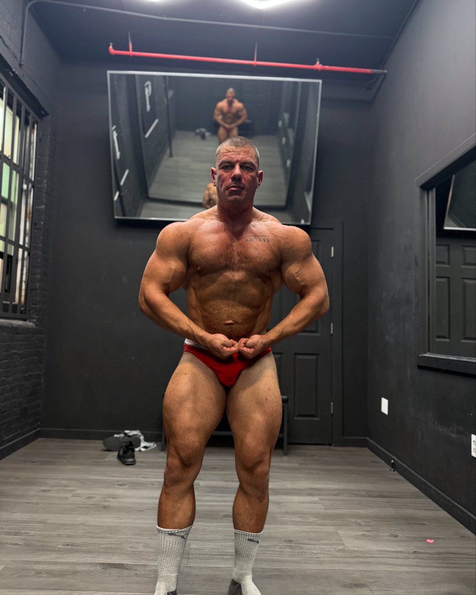 Hey all my X acct, @EdSteelMuscle,  was hacked. Follow this new account. I’m working on getting access restored to my original account. 

In the meantime, follow me here! I’m going to give huge discounts to the next 200 subs. Down but not out! -Ed 💪 

linktr.ee/edsteelmuscle