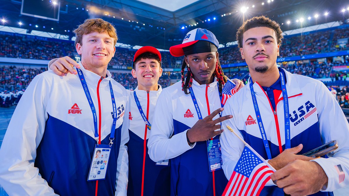 Incredible night at the opening ceremony to kick off the games!

#SicEm | #CultureofJOY