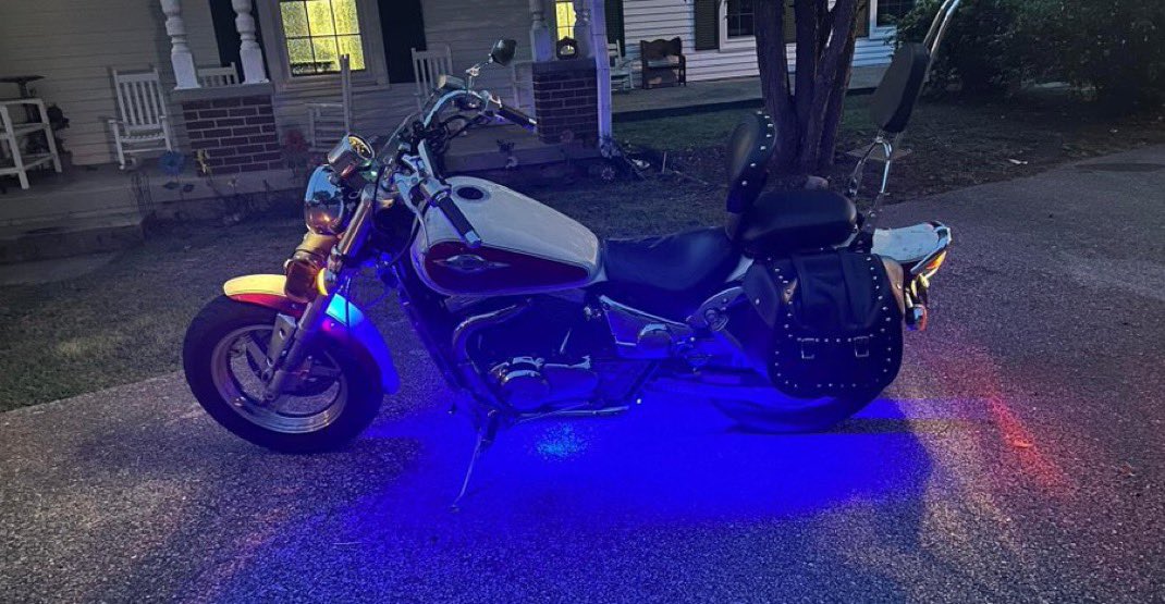 cloud1a7's tweet image. MAGA
Married to @WifeOfCloud
Father
Constitutionalist
Teacher
Advocate for mental health
sober since may 3rd 2014 and bringing as many as i can with me. That’s me. And that’s my bike.