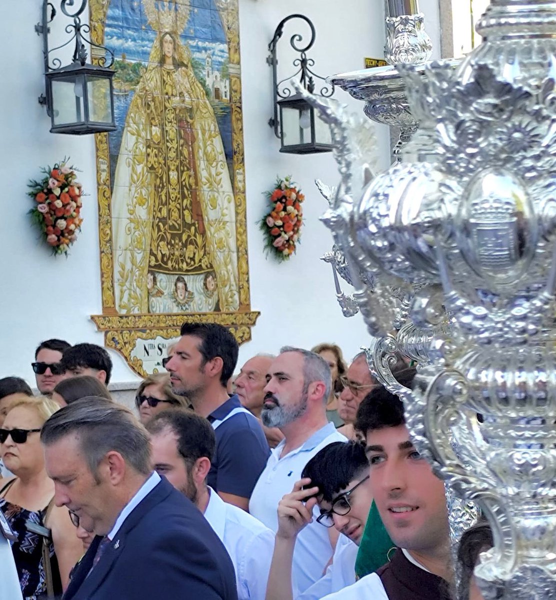 Vox_Fuengirola's tweet image. ⚓ La procesión de la Virgen del Carmen nos recuerda la importancia de mantener vivas nuestra tradiciones y nuestra fe. Los concejales de VOX Fuengirola seguiremos defendiendo los valores que han forjado nuestra identidad como pueblo marinero. #VirgenDelCarmen